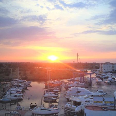 Holidays Penthouse Vues Panoramiques Sur Le Port Naval,Un Sejour Elegant Assure " Wifi Parquing Gratuit Roses Eksteriør billede