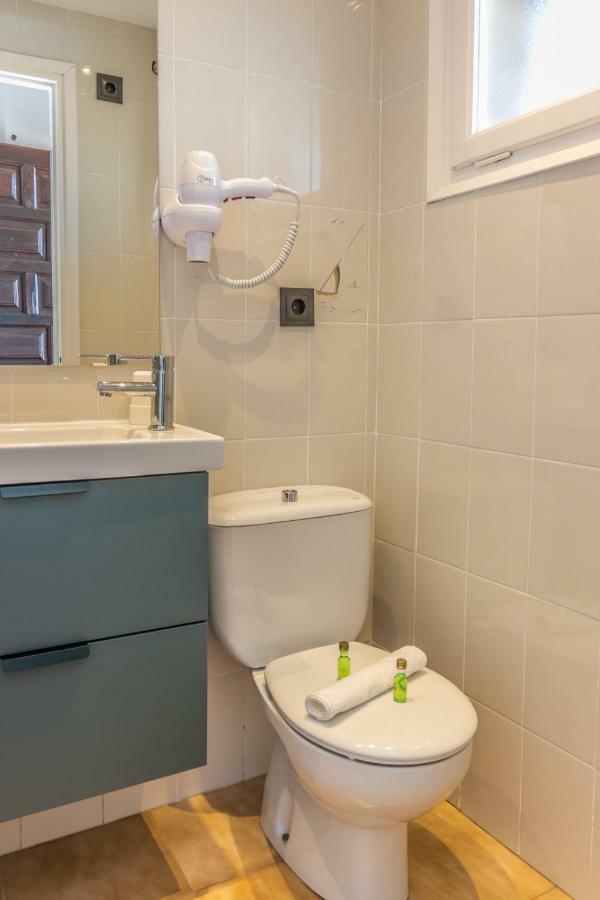Holidays Penthouse Vues Panoramiques Sur Le Port Naval,Un Sejour Elegant Assure " Wifi Parquing Gratuit Roses Eksteriør billede
