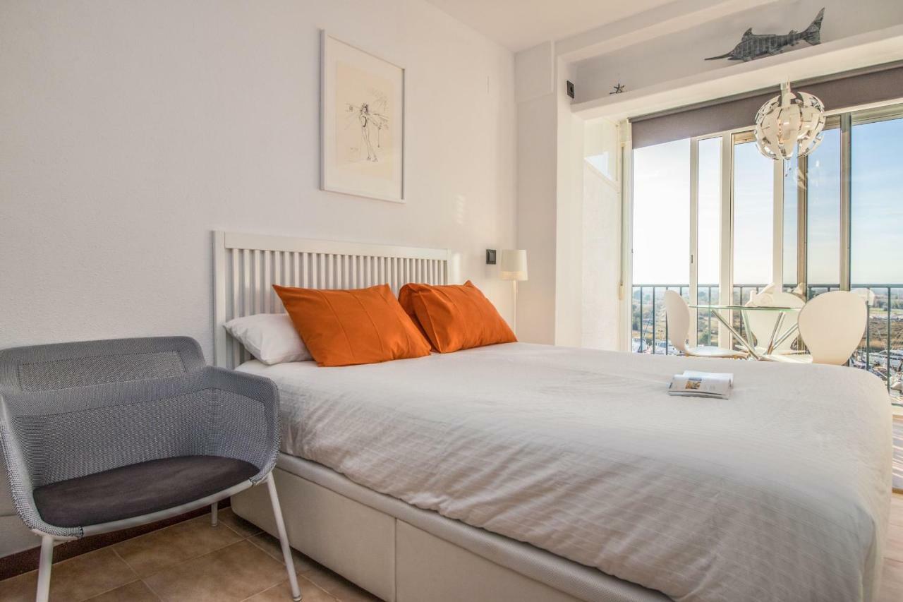 Holidays Penthouse Vues Panoramiques Sur Le Port Naval,Un Sejour Elegant Assure " Wifi Parquing Gratuit Roses Eksteriør billede